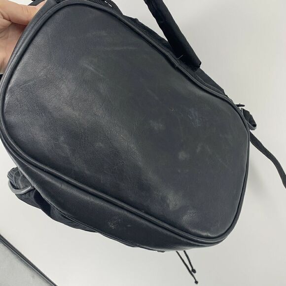 World Classics Black Vintage 90's Backpack - Picture 10 of 10